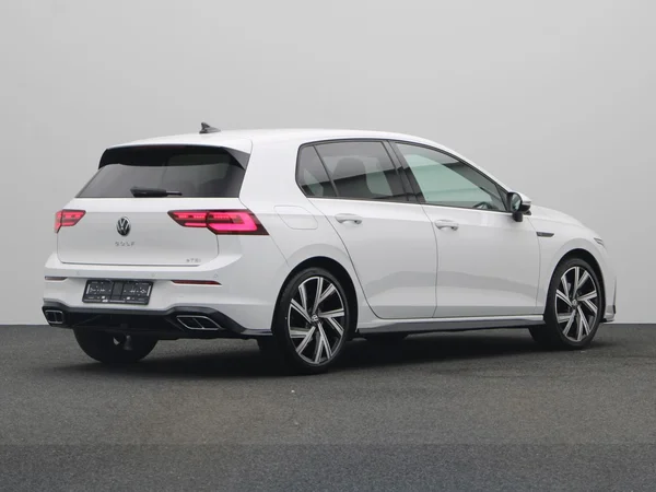 VOLKSWAGEN Golf VIII (2023) — foto 12 van 20