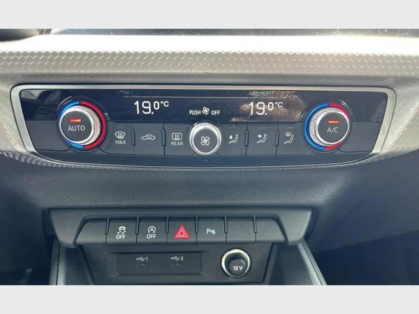 Audi A1 Sportback (2022) — foto 17 van 26