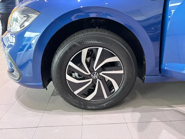 VOLKSWAGEN Polo (2026) — foto 4 van 24