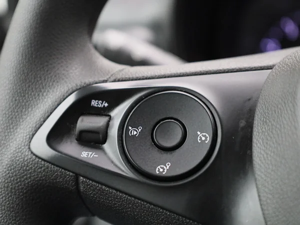 Opel Combo (2023) — foto 18 van 38