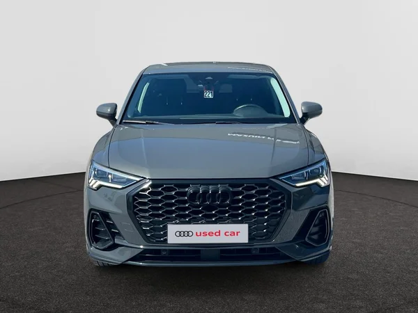 AUDI Q3 Sportback (2020) — foto 12 van 18
