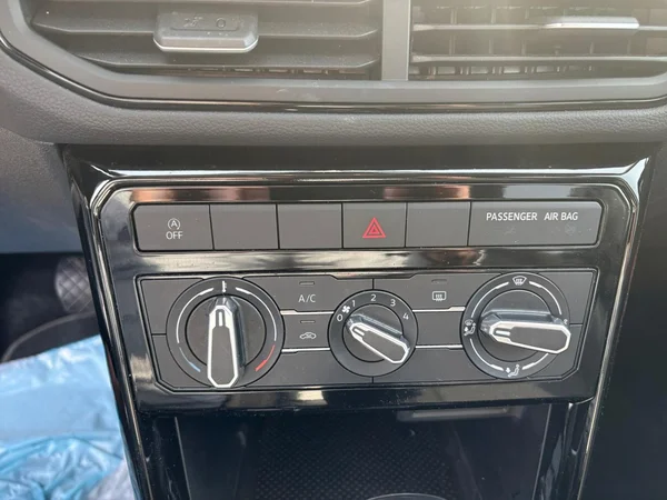 VOLKSWAGEN T-Cross (2025) — foto 9 van 24