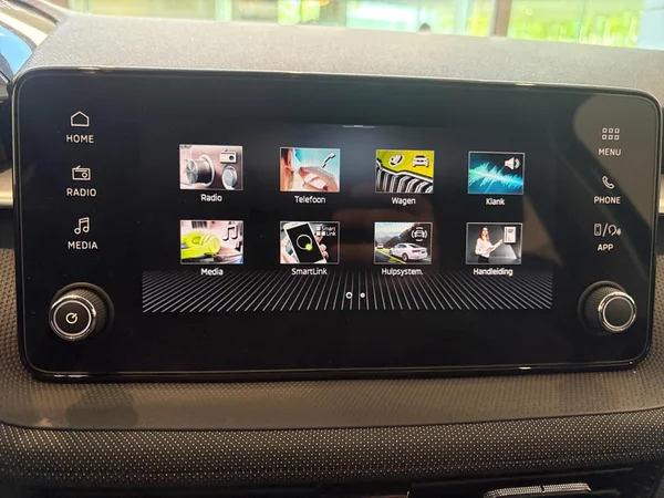 SKODA Fabia (2026) — foto 6 van 23