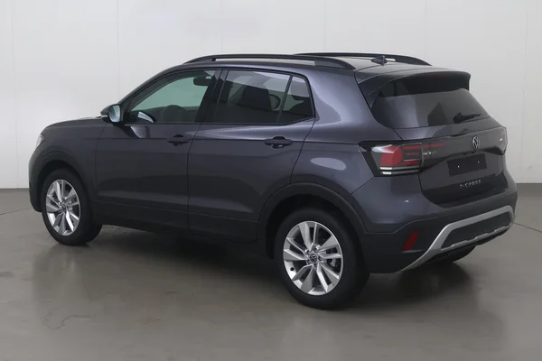 Volkswagen T-Cross — foto 10 van 16