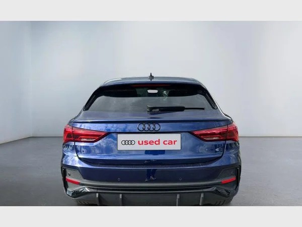 Audi Q3 Sportback (2024) — foto 26 van 28