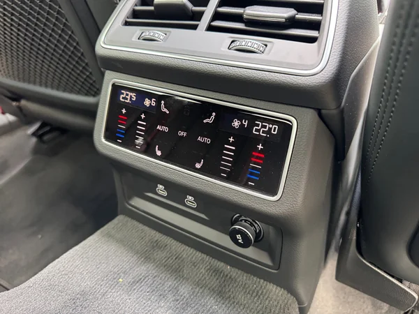 AUDI A7 Sportback (2024) — foto 6 van 24