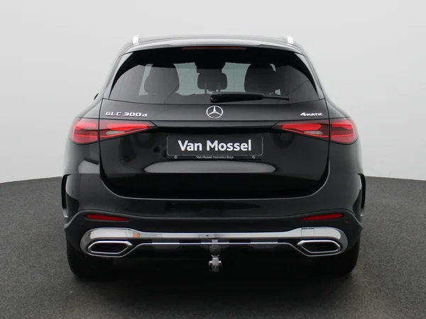 Mercedes-Benz GLC (2025) — foto 42 van 46