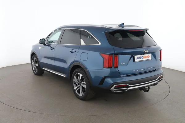 Kia Sorento (2021) — foto 10 van 16