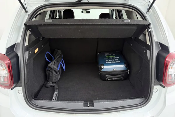 Dacia Duster (2019) — foto 6 van 31