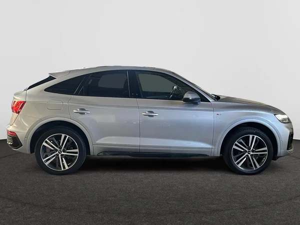 AUDI Q5 Sportback PHEV (2021) — foto 24 van 24