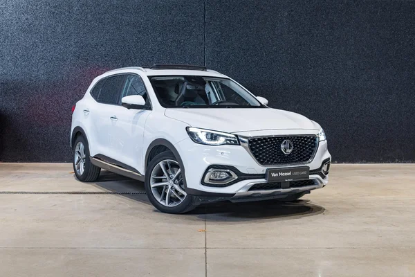 MG HS (2023) — foto 23 van 41