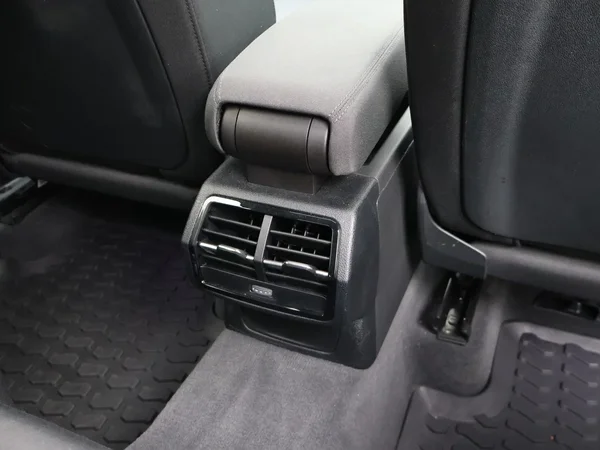 Audi Q3 (2023) — foto 7 van 26