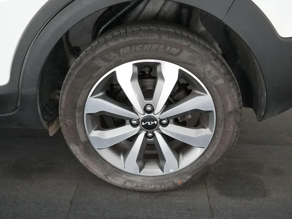Kia Stonic (2025) — foto 6 van 22