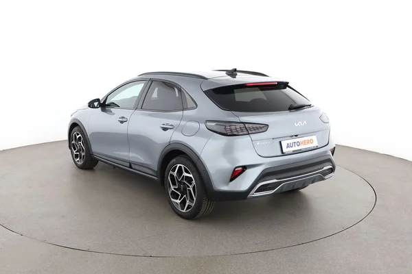 Kia XCeed (2024) — foto 10 van 16