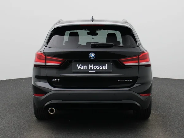 BMW X1 (2022) — foto 38 van 42
