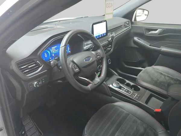Ford Kuga (2023) — foto 15 van 15