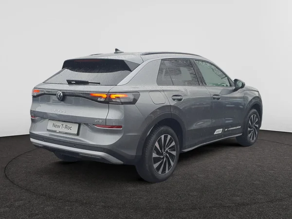 VOLKSWAGEN T-Roc (2026) — foto 5 van 12