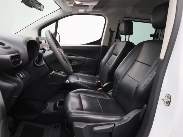 Opel Combo Life (2022) — foto 3 van 30
