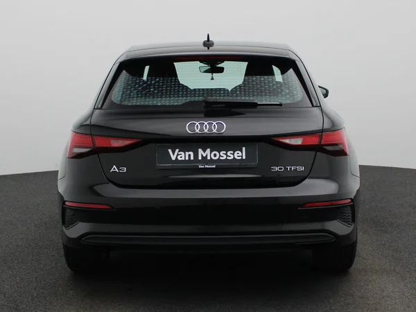 Audi A3 (2022) — foto 36 van 40