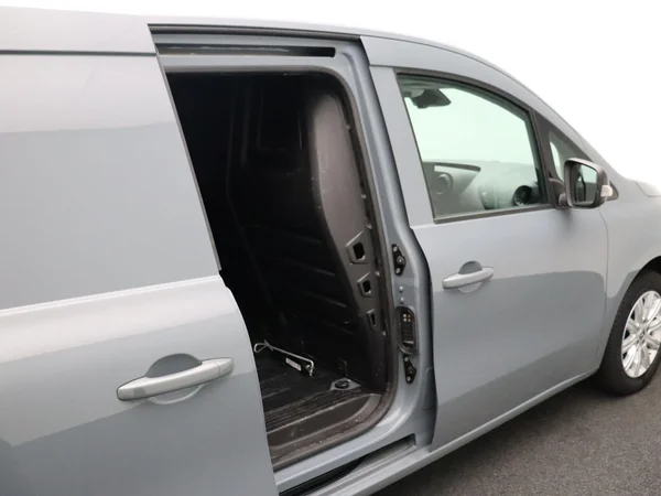 Mercedes-Benz Citan (2022) — foto 13 van 24
