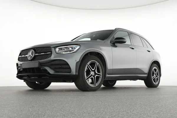 Mercedes-Benz GLC (2022) — foto 2 van 20