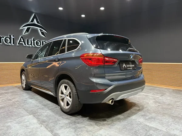 Bmw X1 (2019) — foto 23 van 25
