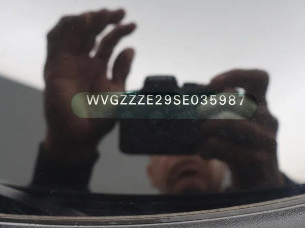 VOLKSWAGEN ID.4 (2025) — foto 21 van 25