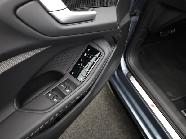 AUDI A5 SW e-hybrid (PHEV) (2025) — foto 6 van 23