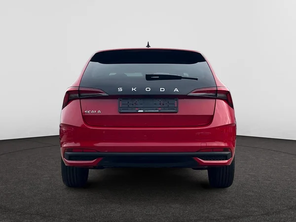 SKODA Scala (2025) — foto 13 van 16
