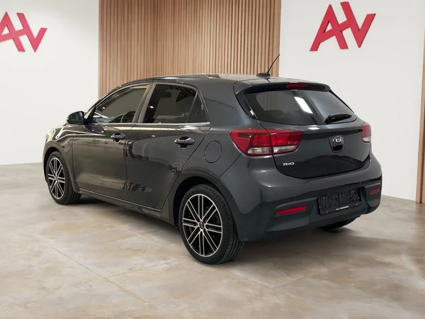 Kia Rio (2018) — foto 29 van 29