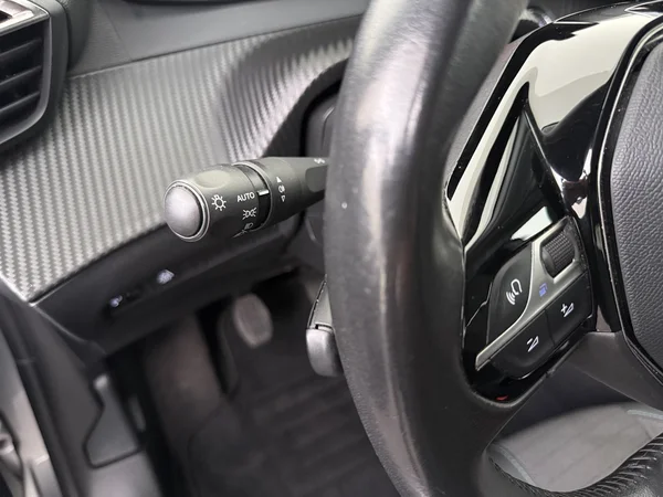 PEUGEOT 208 (2022) — foto 10 van 24