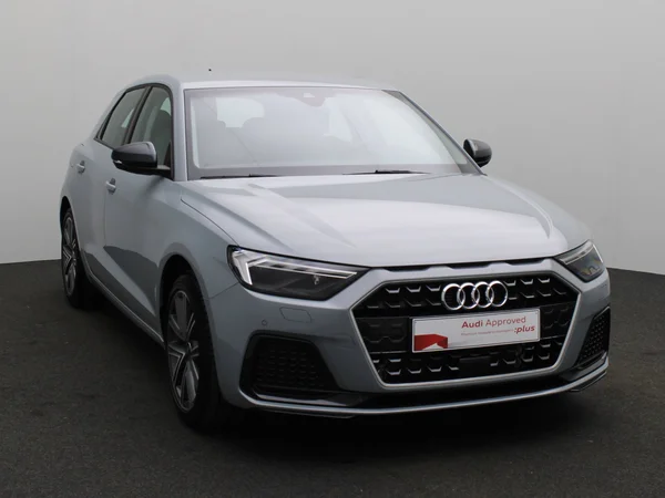 AUDI A1 Sportback (2024) — foto 12 van 20