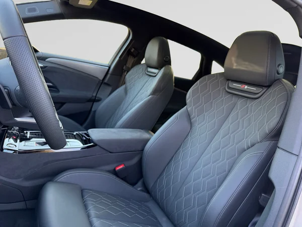 AUDI A6 Sportback e-tron (2026) — foto 10 van 22