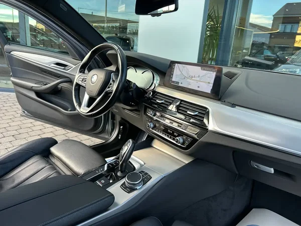 Bmw 520 (2018) — foto 3 van 29