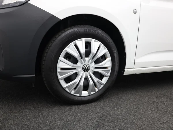 VOLKSWAGEN Caddy Maxi (2024) — foto 3 van 16