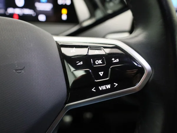 Volkswagen ID.4 (2023) — foto 10 van 37