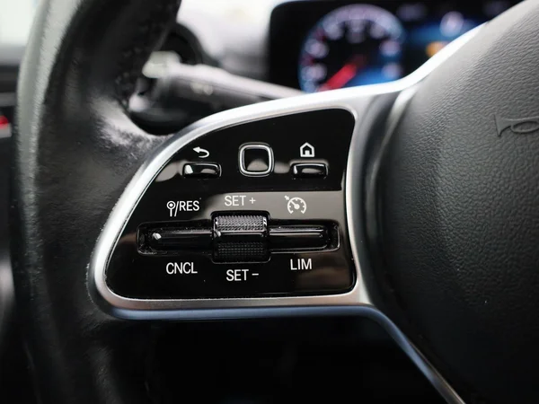 Mercedes-Benz A-Klasse (2021) — foto 9 van 49