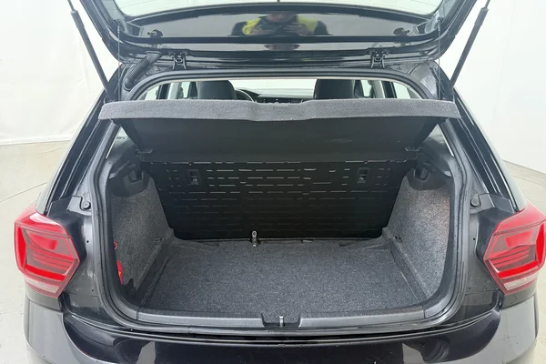 Volkswagen Polo (2020) — foto 22 van 26