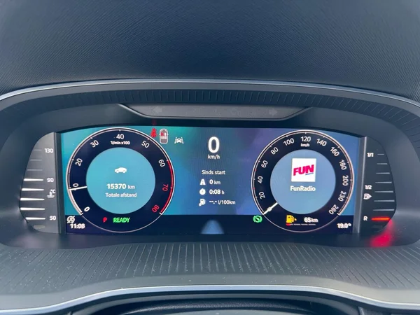 SKODA Octavia Combi (2025) — foto 7 van 22
