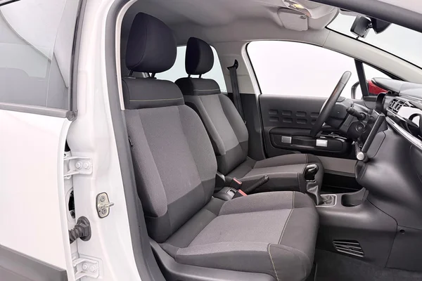 Citroen C3 (2023) — foto 6 van 17