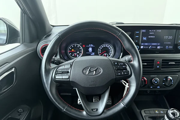Hyundai i10 (2022) — foto 2 van 20