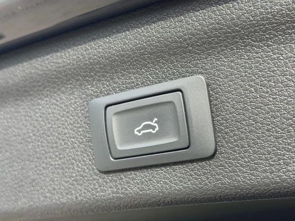 AUDI Q3 (2022) — foto 21 van 21