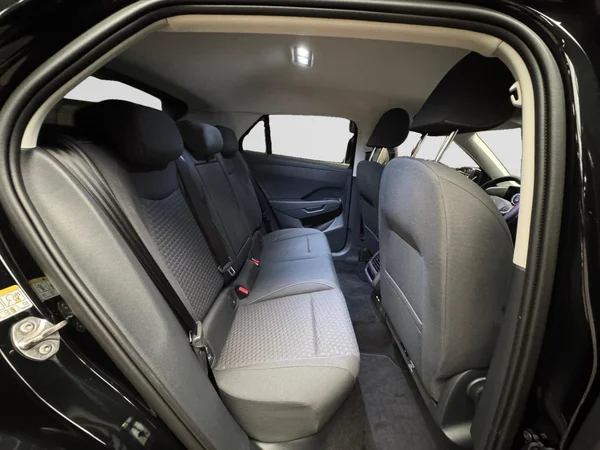 VOLKSWAGEN T-Roc (2026) — foto 19 van 22