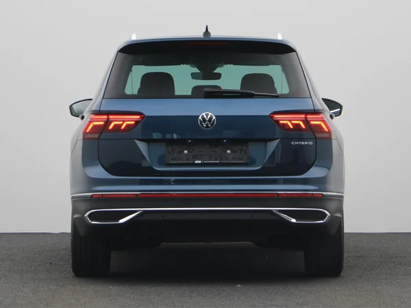 VOLKSWAGEN Tiguan eHybrid (PHEV) (2021) — foto 18 van 21