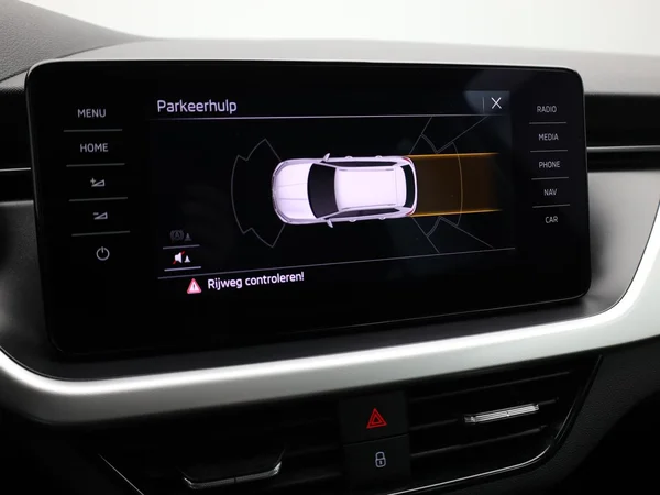 SKODA Kamiq Dsl (2020) — foto 13 van 20