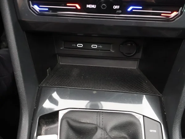Volkswagen Tiguan (2023) — foto 10 van 33
