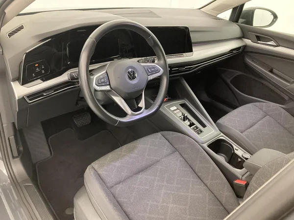 VOLKSWAGEN Golf VIII SW (2022) — foto 8 van 35