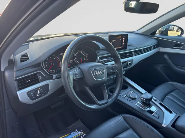 AUDI A4 (2019) — foto 17 van 21