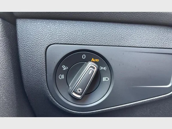 Volkswagen Tiguan (2024) — foto 17 van 30