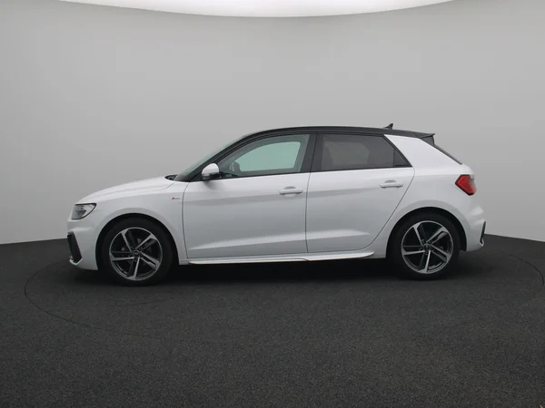 AUDI A1 Sportback (2025) — foto 13 van 16